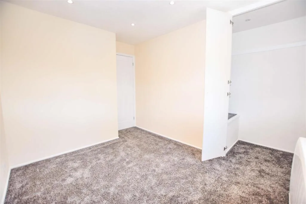 1 bedroom house for rent