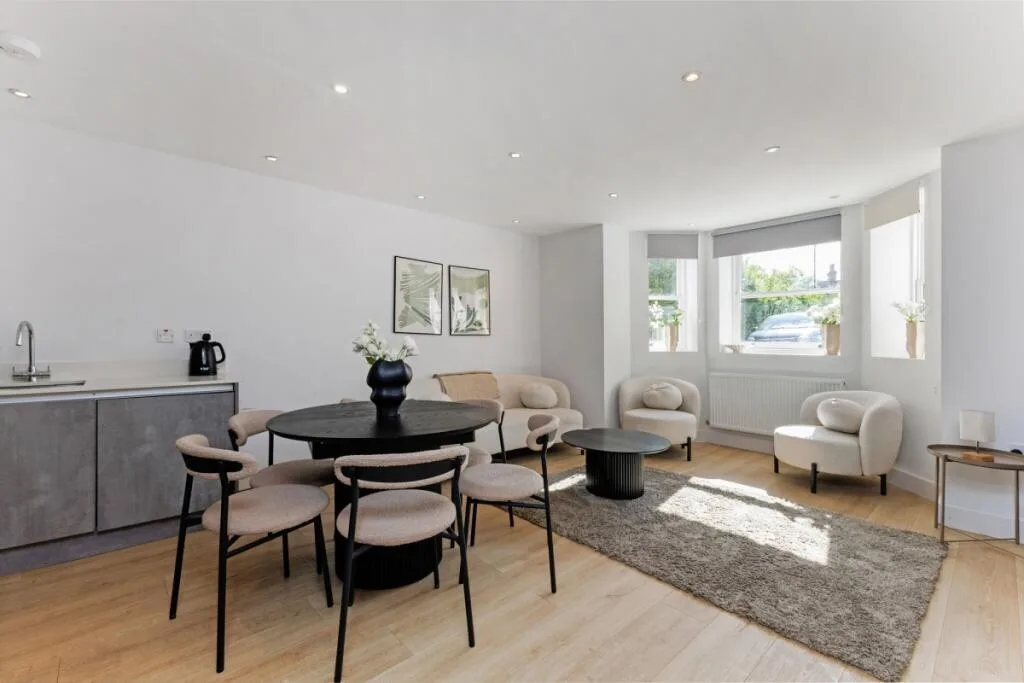 3 bedroom flat for rent