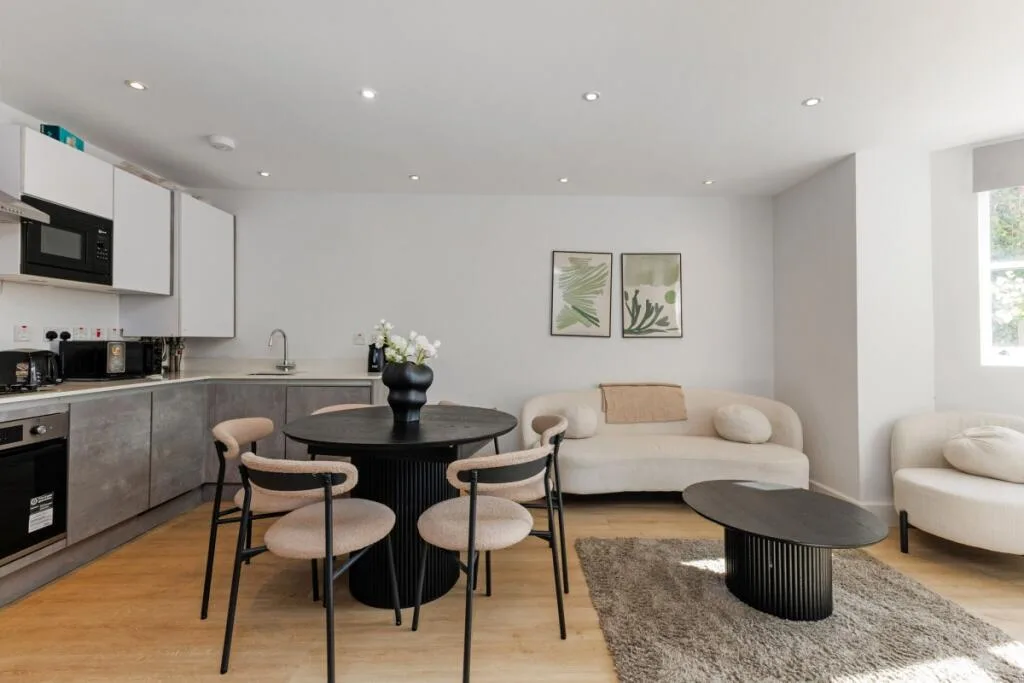 3 bedroom flat for rent