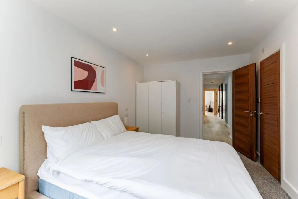 3 bedroom flat for rent