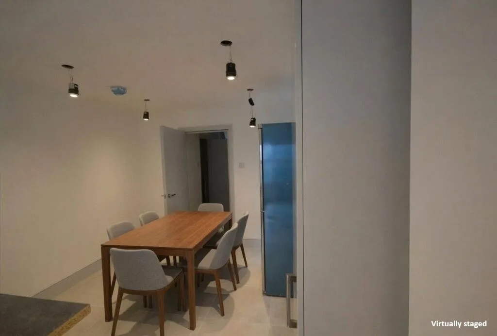 5 bedroom house for rent