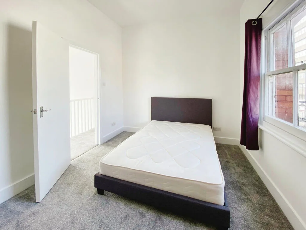 1 bedroom terraced house for rent