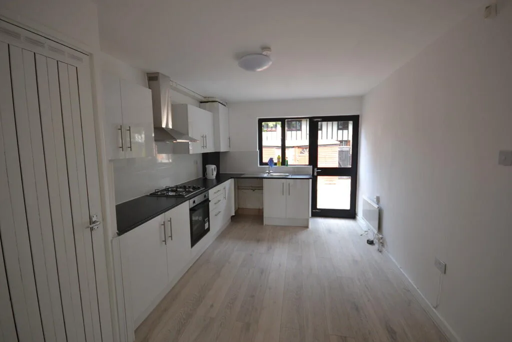 3 bedroom terraced house for rent