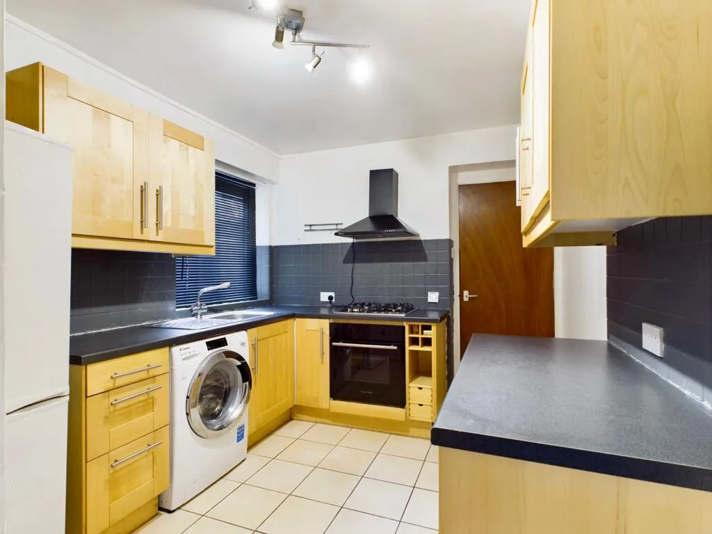 2 bedroom flat for rent
