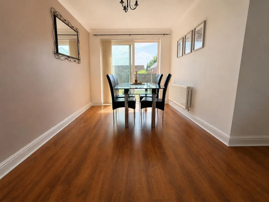 2 bedroom terraced house for rent