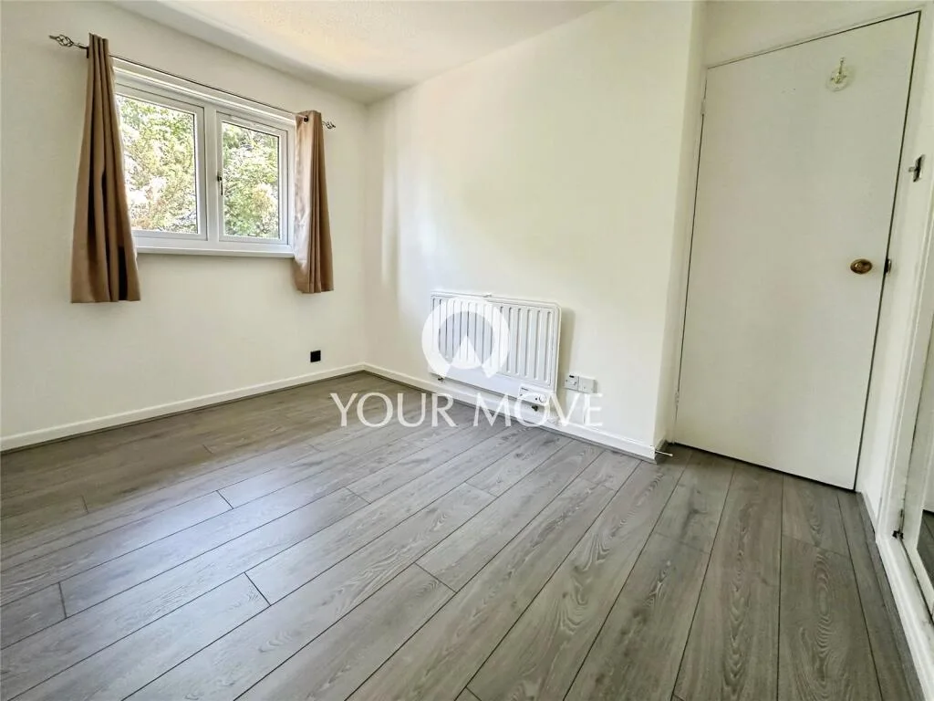 3 bedroom semi-detached house for rent
