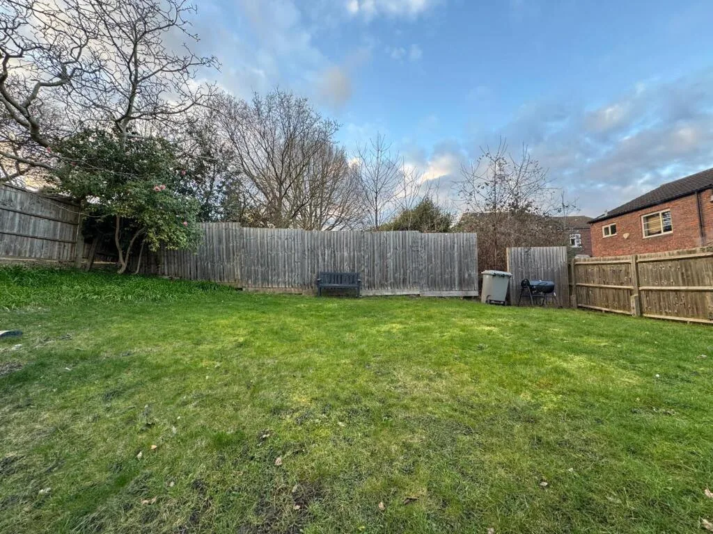 3 bedroom apartment for rent