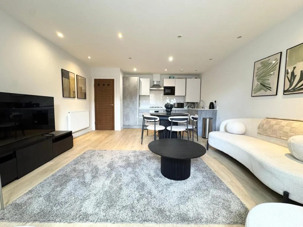 3 bedroom apartment for rent