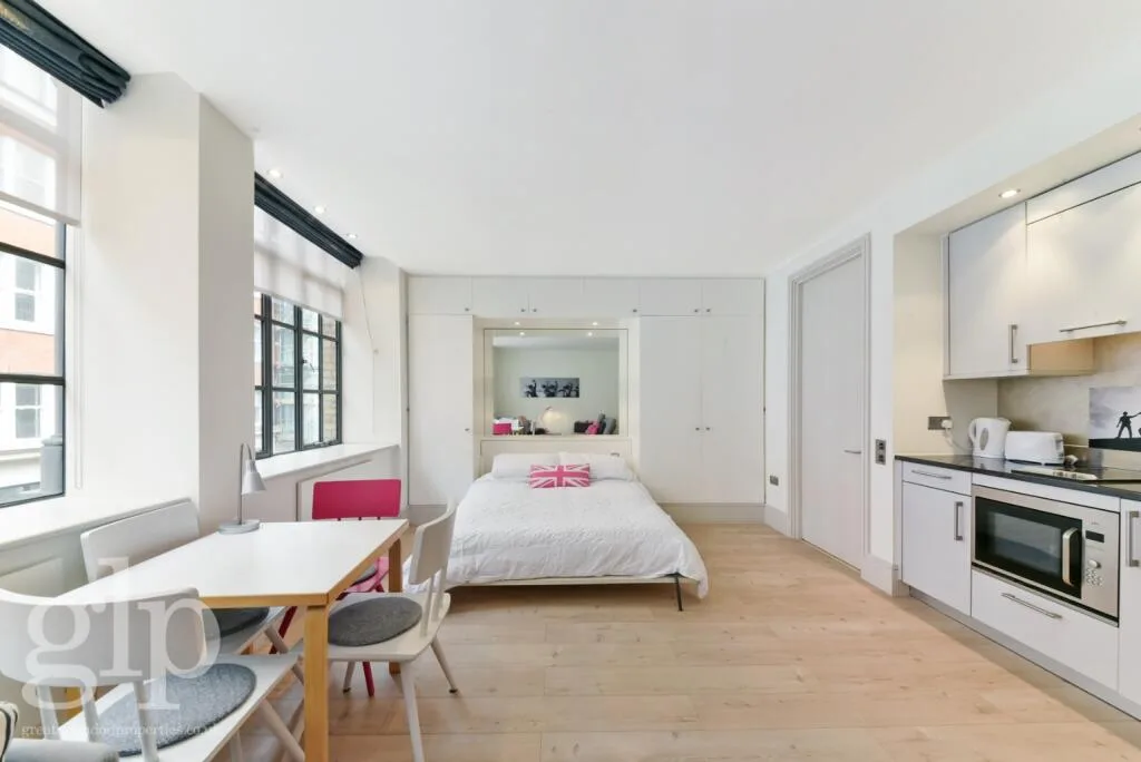 Studio apartment for rent