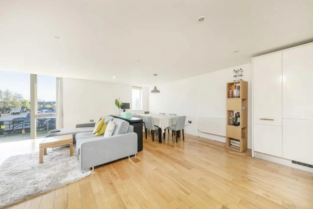 2 bedroom flat for rent