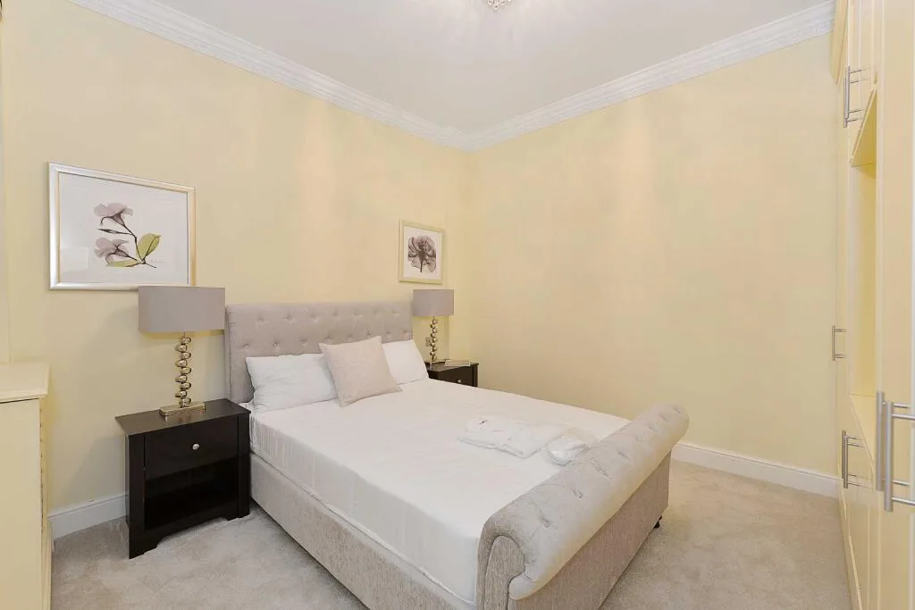 5 bedroom apartment for rent