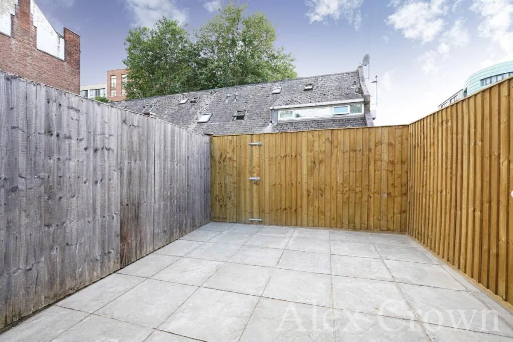 2 bedroom terraced house for rent