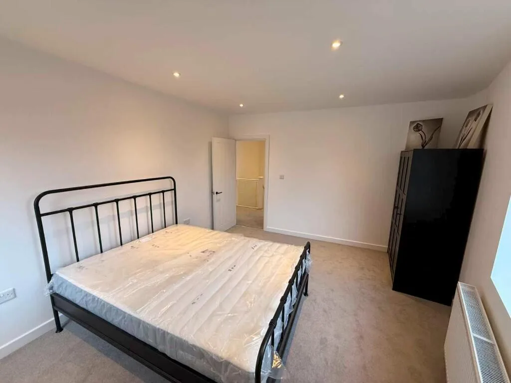 3 bedroom town house for rent