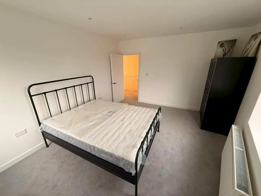 3 bedroom town house for rent
