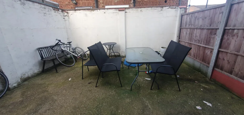 2 bedroom terraced house for rent