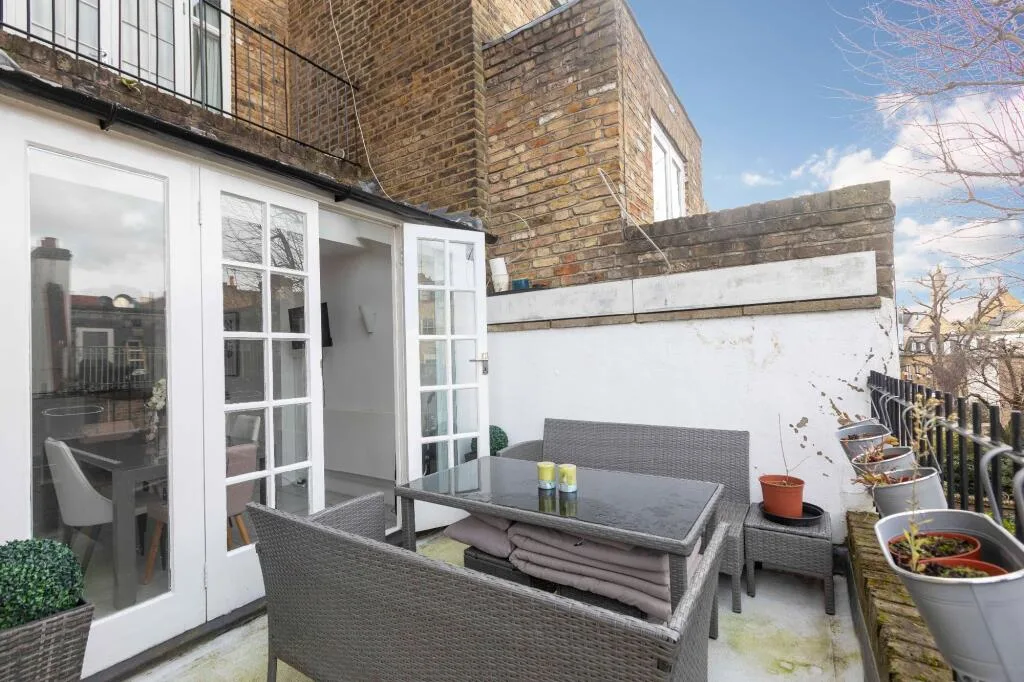 3 bedroom apartment for rent
