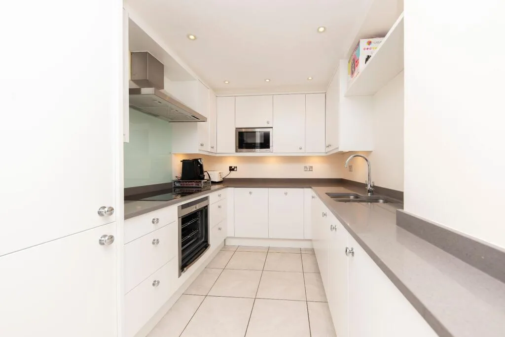 3 bedroom apartment for rent
