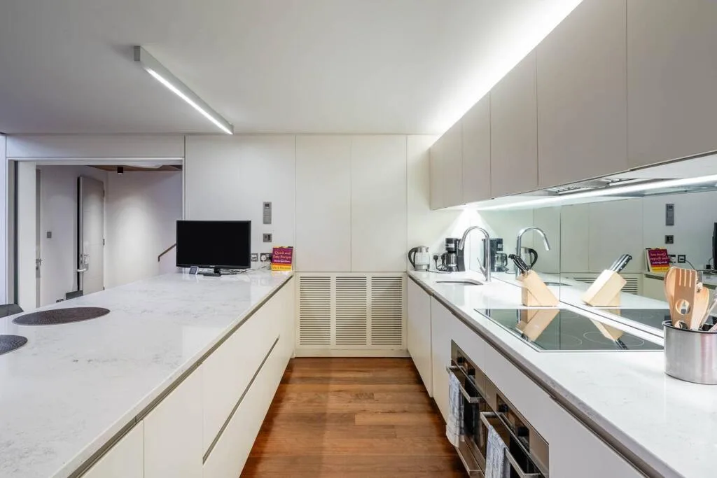 4 bedroom mews property for rent