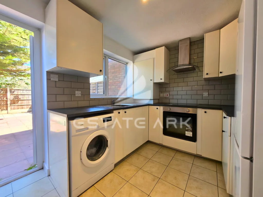 2 bedroom terraced house for rent