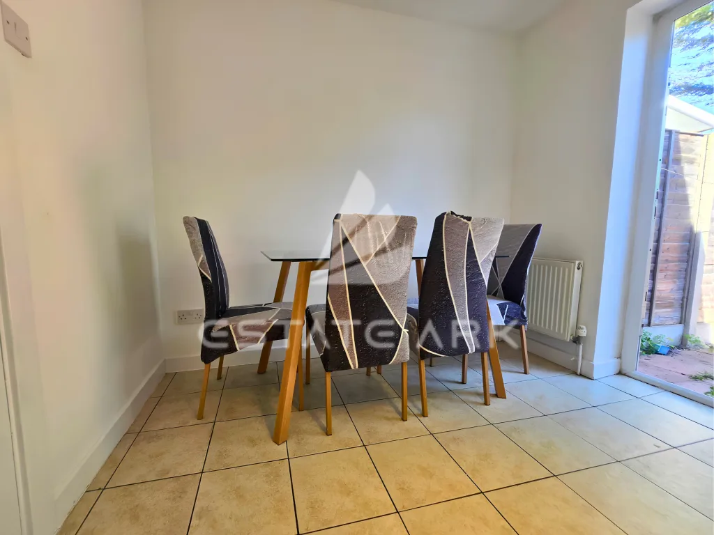 2 bedroom terraced house for rent