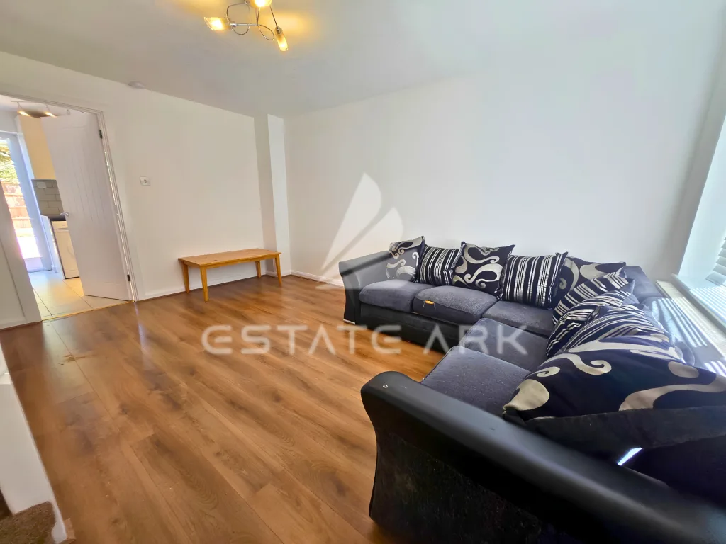 2 bedroom terraced house for rent