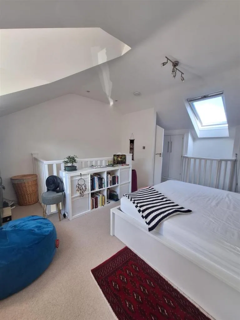 1 bedroom end of terrace house for rent