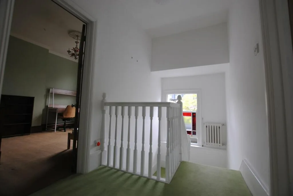 3 bedroom end of terrace house for rent