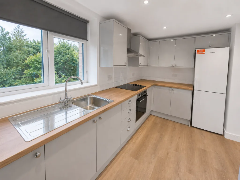 3 bedroom flat for rent