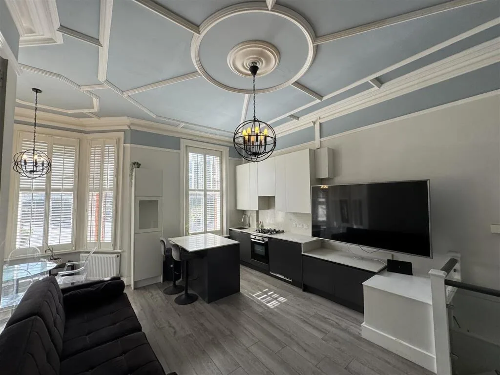 1 bedroom flat for rent
