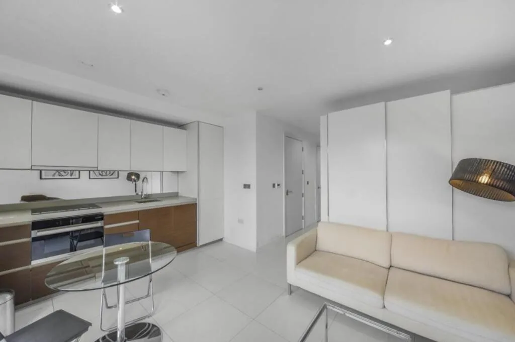 Studio apartment for rent