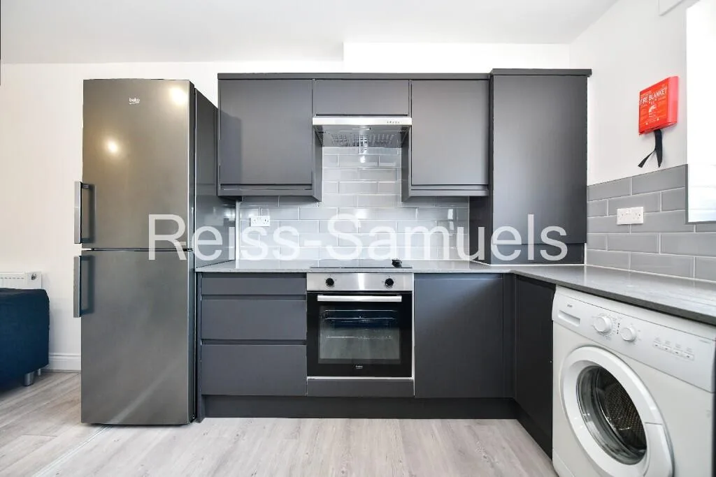 3 bedroom apartment for rent