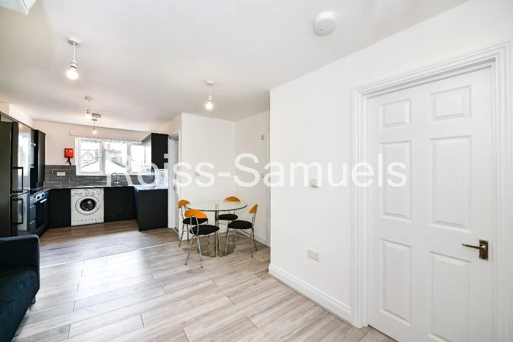 3 bedroom apartment for rent
