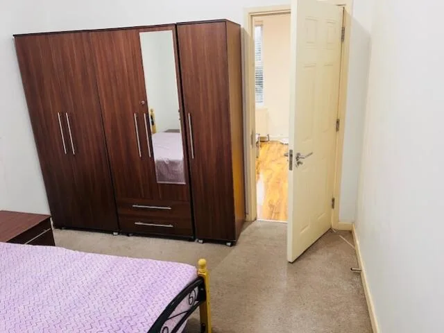 2 bedroom flat for rent