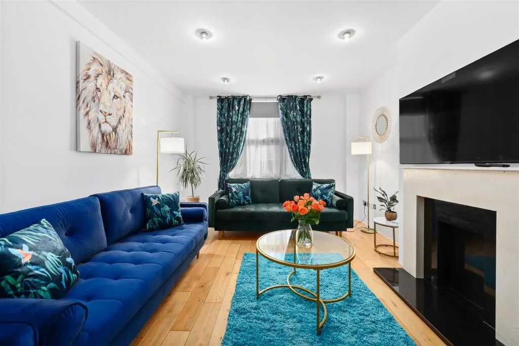 2 bedroom flat for rent