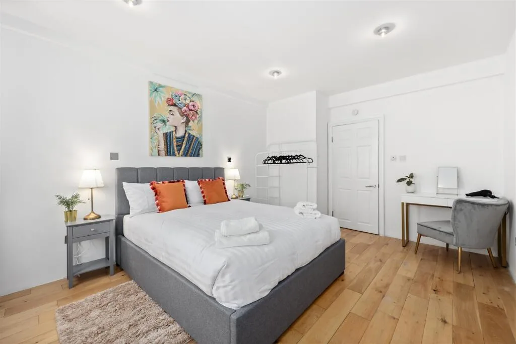 2 bedroom flat for rent