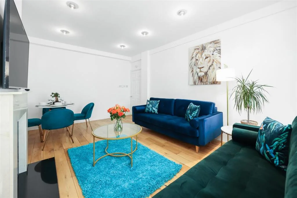 2 bedroom flat for rent
