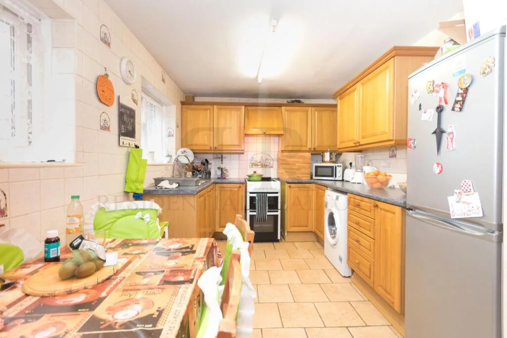 3 bedroom apartment for rent
