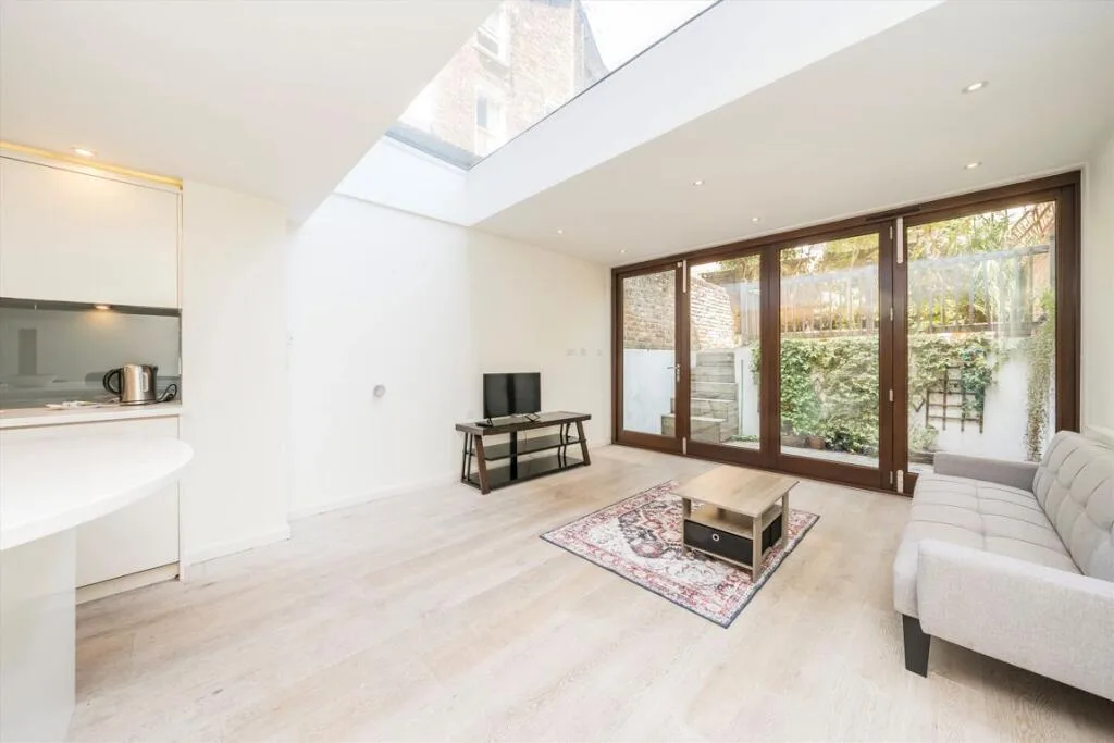 4 bedroom house for rent