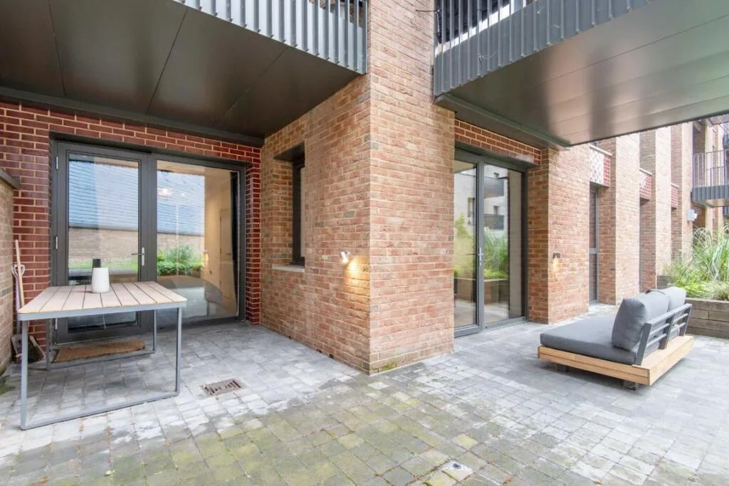 3 bedroom flat for rent