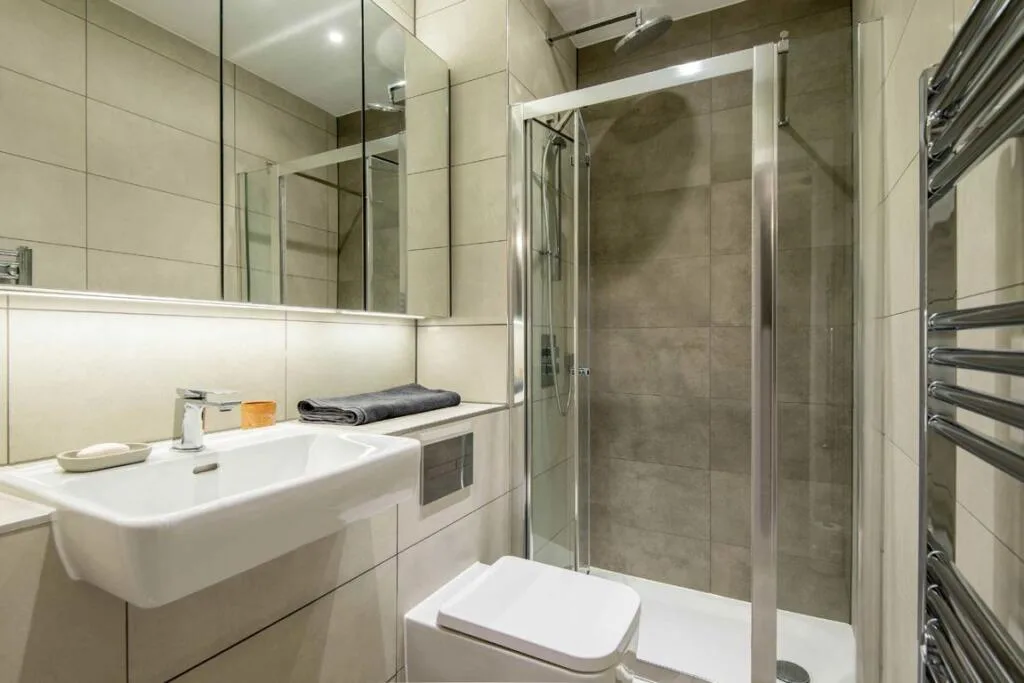 3 bedroom flat for rent