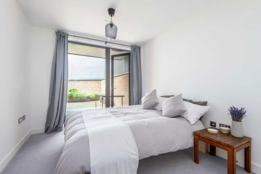 3 bedroom flat for rent