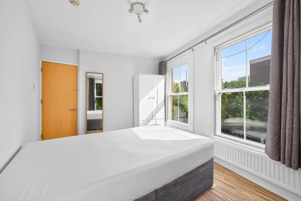 2 bedroom maisonette for rent