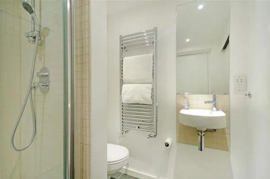 2 bedroom duplex for rent