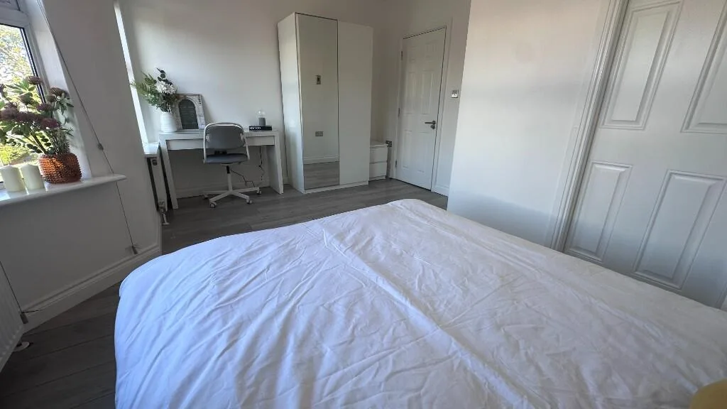 1 bedroom house share for rent