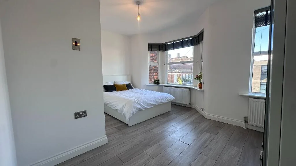 1 bedroom house share for rent