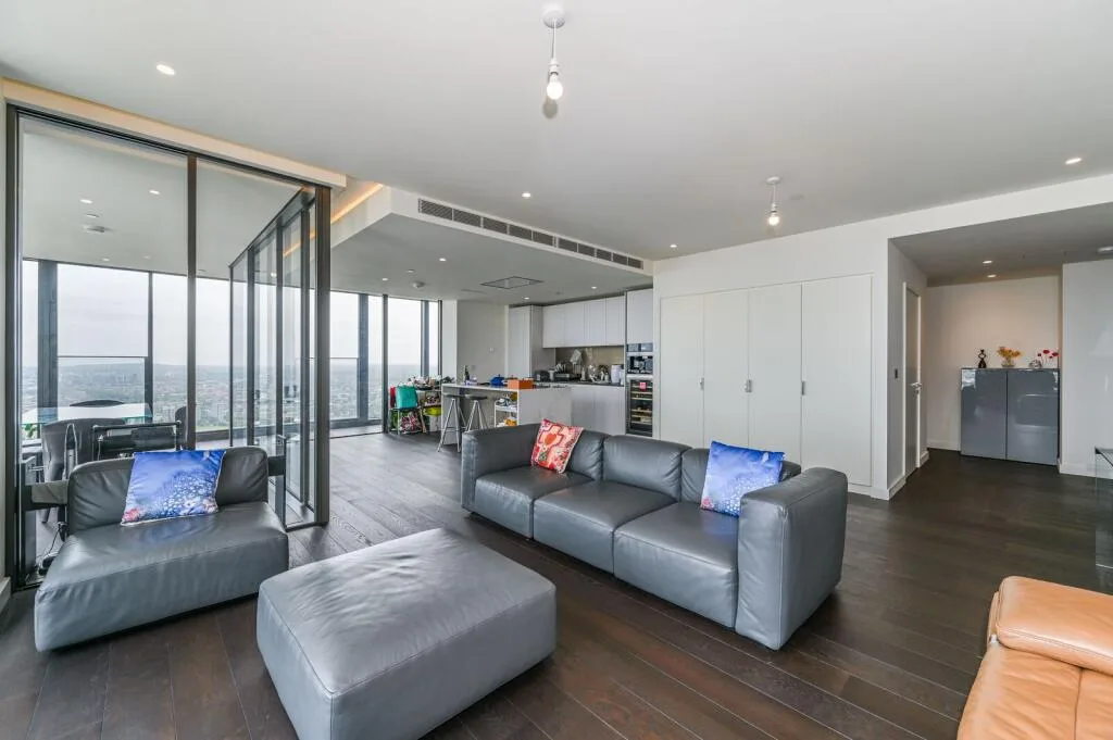 3 bedroom flat for rent
