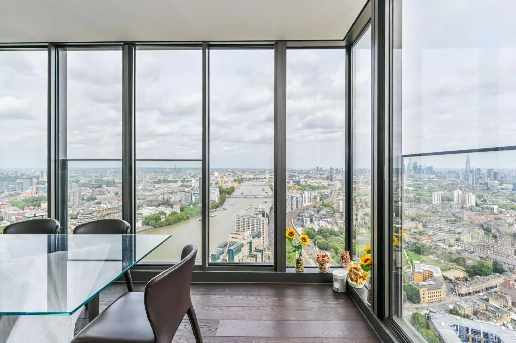 3 bedroom flat for rent