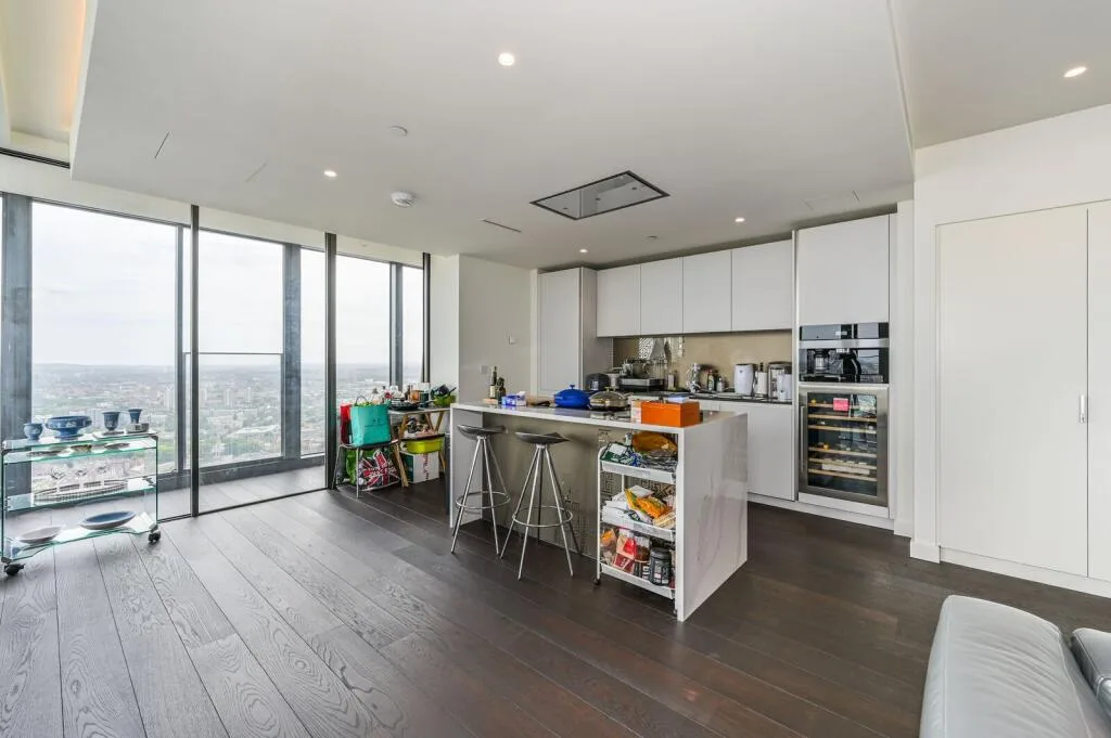 3 bedroom flat for rent