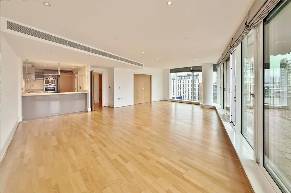 3 bedroom flat for rent