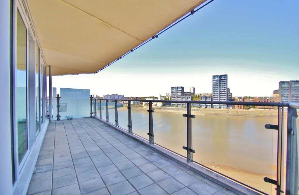 3 bedroom flat for rent